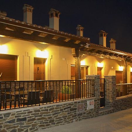 Apartamentos Rurales El Calama Zarza De Granadilla Værelse billede