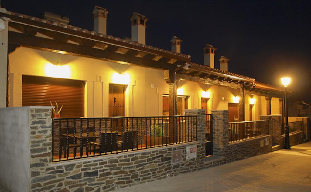 Apartamentos Rurales El Calama Zarza De Granadilla Værelse billede