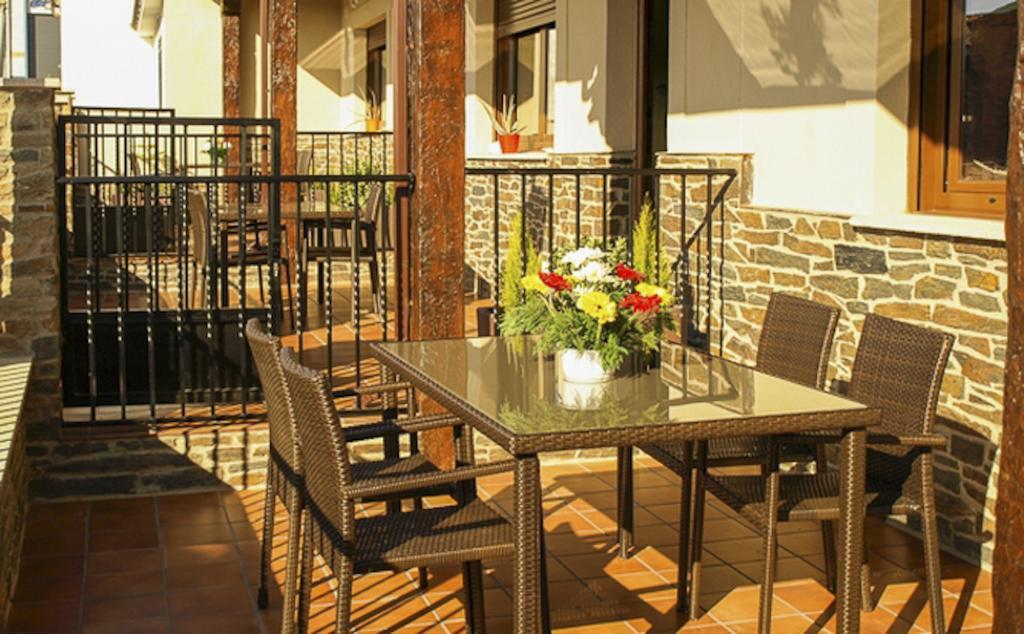 Apartamentos Rurales El Calama Zarza De Granadilla Værelse billede